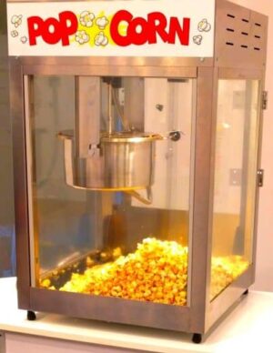 Popcornmaschine auf Messetheke